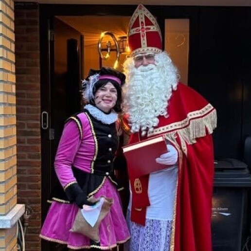 Character/Mascott Almere  (NL) Huisbezoek Sinterklaas en Piet