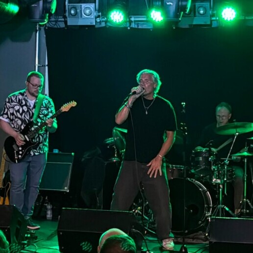 Band Zoetermeer  (NL) Pearl Live