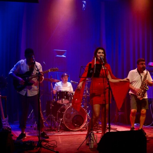 Band Diemen  (NL) Furya: Energiek Turks poporkest