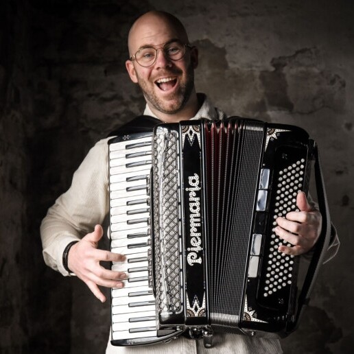 Accordionist Waalwijk  (NL) Johnny Verweij