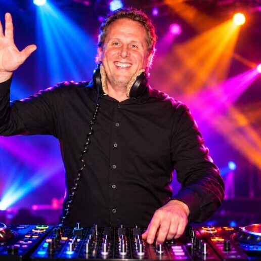 Drive-in show Ootmarsum  (NL) DJ Loran, with 35 years of experience