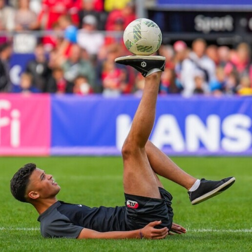 Event show Amsterdam  (NL) Freestyle-voetbalshow - Hugo Vliese