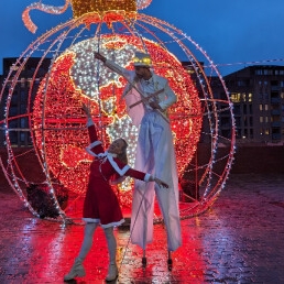 Kerstpoppetje (stelten act Kerst)