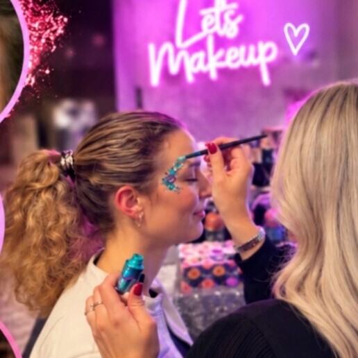 Make-up artist Alkmaar  (NL) Glitterbar - Face Painting Theater