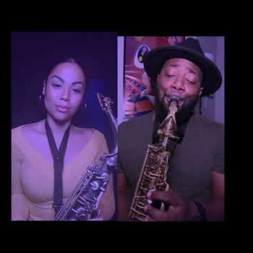 Saxofoniste Romana de Meneges