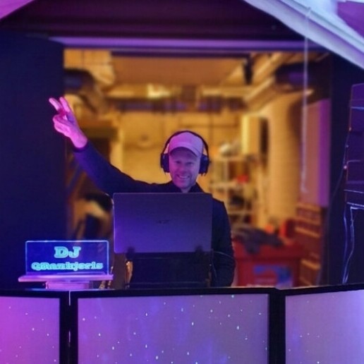 DJ Ravenswoud  (NL) Allround DJ QRankjoris | Drive-in Show