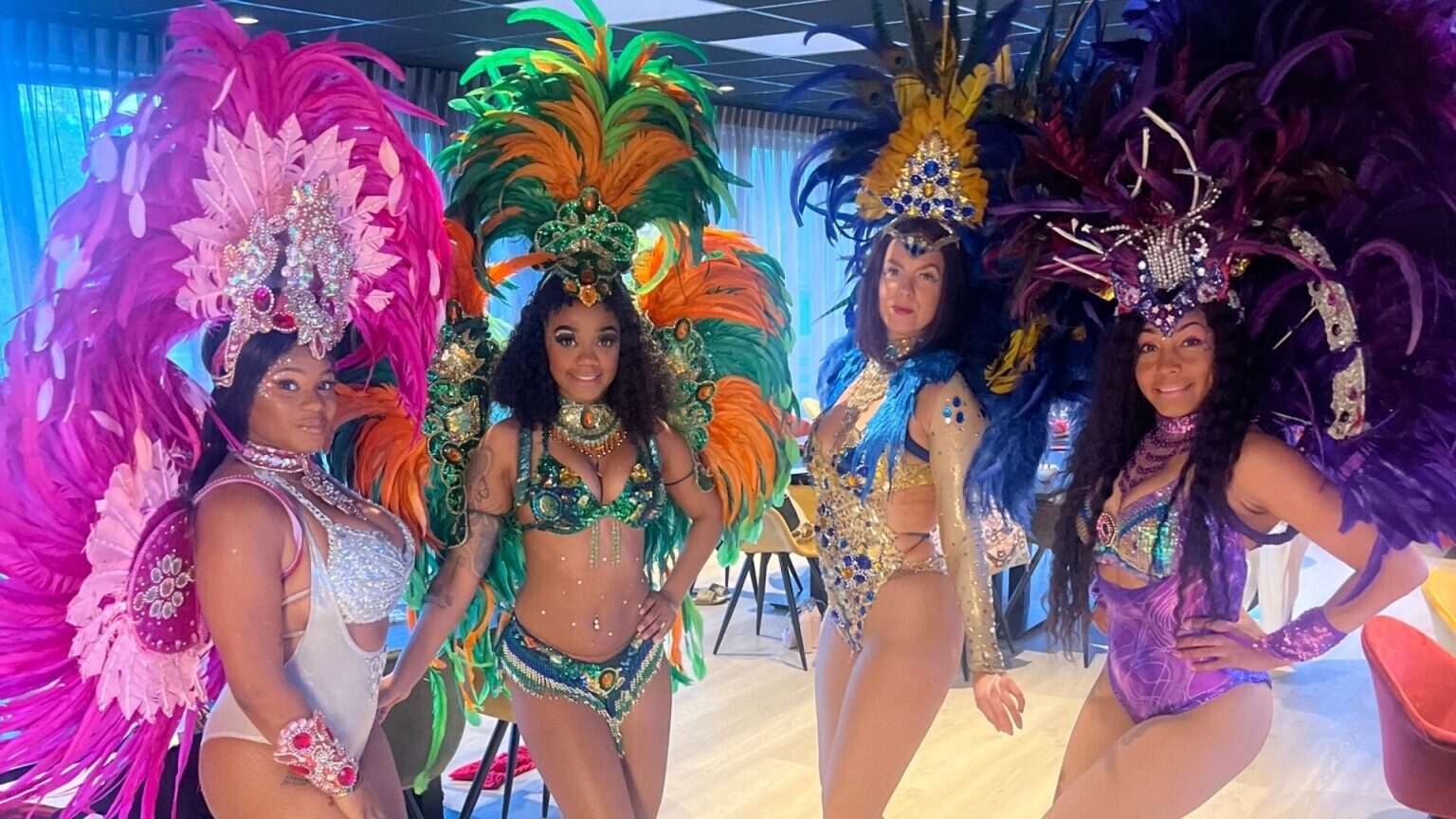 Samba/Limbo Show: Migenia Tropical Show