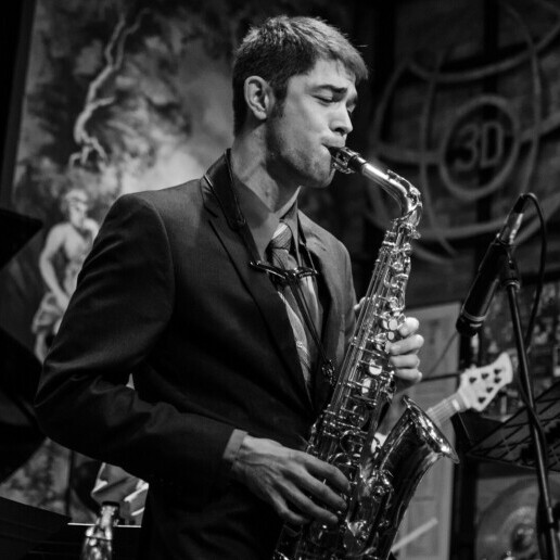 Saxofonist Heemstede  (NL) Downright Saxy - Wedding & Event Sax