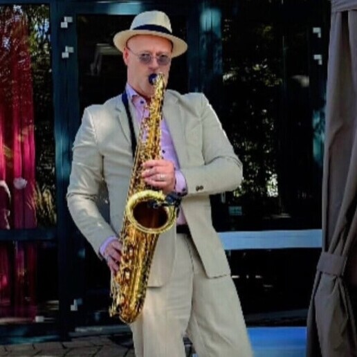 Saxofonist Koog aan de Zaan  (NL) Receptie Saxofonist Robert