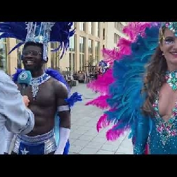 Dancing Hostess Zomer Carnaval