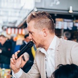 Showmaster Jorrit ter Braak