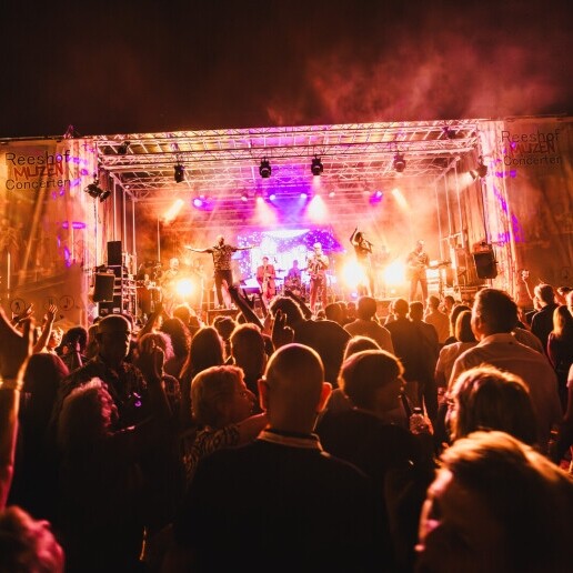 Band Rijen  (NL) Feestband De Bounties