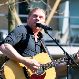 Maarten - Akoestische rock pop folk!