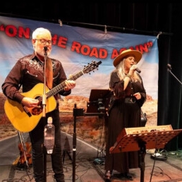 Singing duo Aart&Harriette ( Allround)