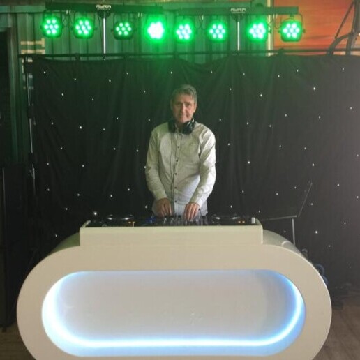 DJ Hellevoetsluis  (NL) All-round DJ