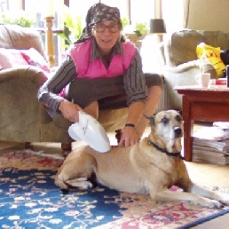 Actor 't Harde  (NL) Type of cleaning lady Mien