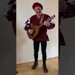 Solo Serenade Service