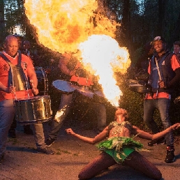 La Negra Fire show with dancers