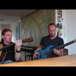 Band Boxtel  (NL) Rene and that Red - pop and party music
