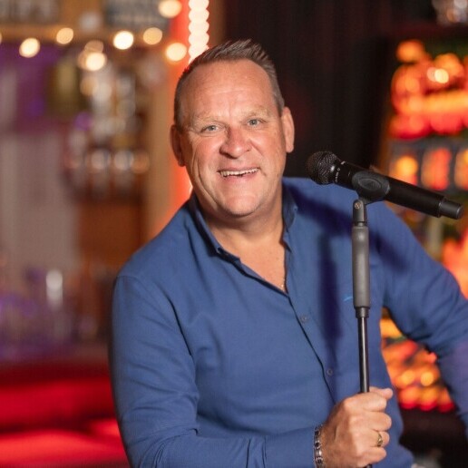 Zanger Heerhugowaard  (NL) Joost de Vries