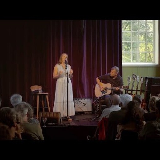 Band Utrecht  (NL) Coyote plays The Story of Joni Mitchell