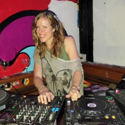 DJ Amsterdam  (NL) Wieteke van Bladel