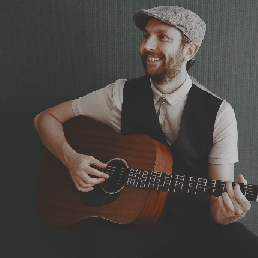 Zanger Harmelen  (NL) Koen D. zingt Annie M.G.