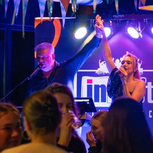 Band Beneden Leeuwen  (NL) Duo Inmost. The band for any Event.