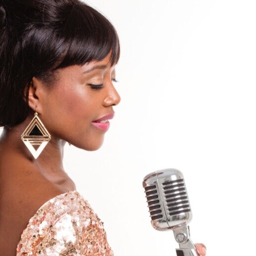 Singer (female) Heerenveen  (NL) Loraine Kammeron – Soulful Jazz