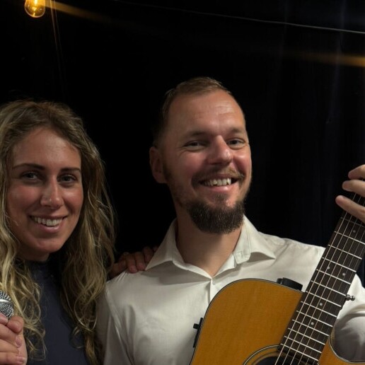Singer (female) Breda  (NL) Cover duo | Kim & Daan