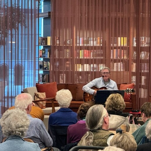 Singer (male) Nieuwegein  (NL) Hans Zingt!, Chansons, Songs and Songs