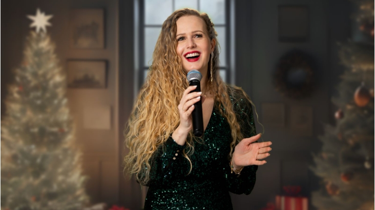 Christmas singer Kaily van Starrenburg