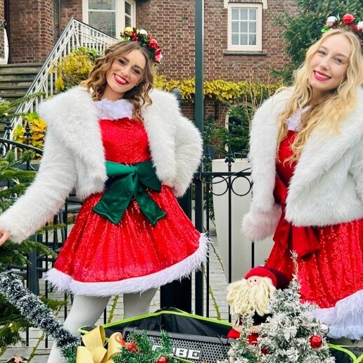 Zangeres Waddinxveen  (NL) Kerst zangeres + Dansende kerst elf