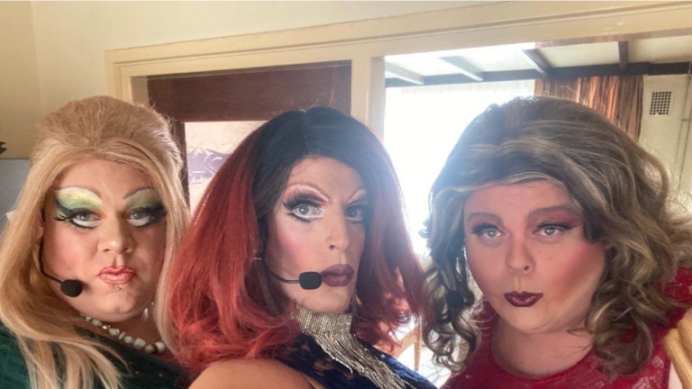 Fab Dutch Sisters Drag Queens Pubquiz