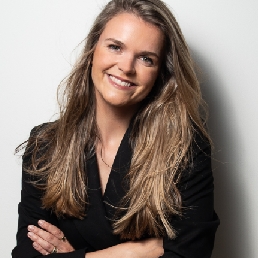 Presenter Amsterdam  (NL) Stephanie Verstraten - Chairman of the Day