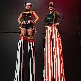 Actor Arnhem  (NL) Stilt acts - Duece