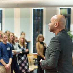 Speaker Schiedam  (NL) Speaking is silver and Storytelling is gold!