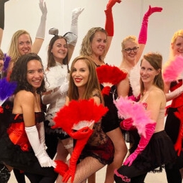 Burlesque workshop met kleding!