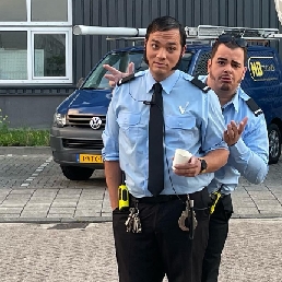 Actor Schinveld  (NL) Ludicrous security guard for hire? Ap and Sjon!