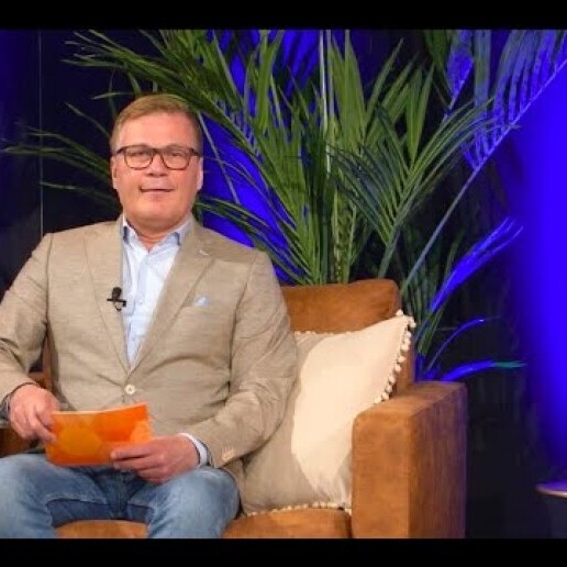 Presenter Nieuw Vennep  (NL) Chairperson/Presenter Rob van Rossum