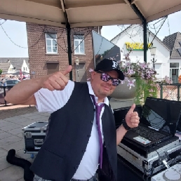 Allround DJ en zanger Erwin Klee/SPAAN