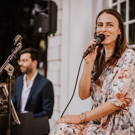 Singer (female) Amsterdam  (NL) De bruiloft zangeres