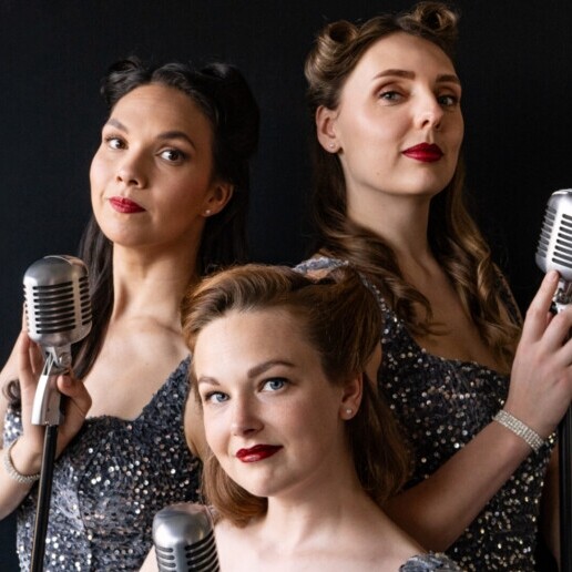 Singing group Waddinxveen  (NL) 40's/50's Vintage Vocals The Key Sisters