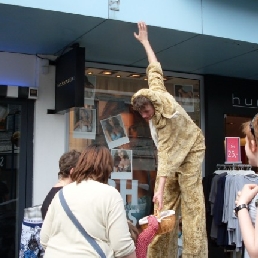 Easter bunny / Easter bunnies on stilts