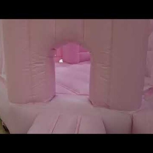 Uniek roze kasteel springkussen huren