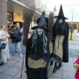 Actor Hellevoetsluis  (NL) Witches