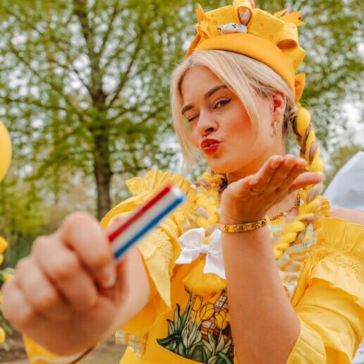 Animatie Rotterdam  (NL) Hollandse Kaas Thema Meisjes