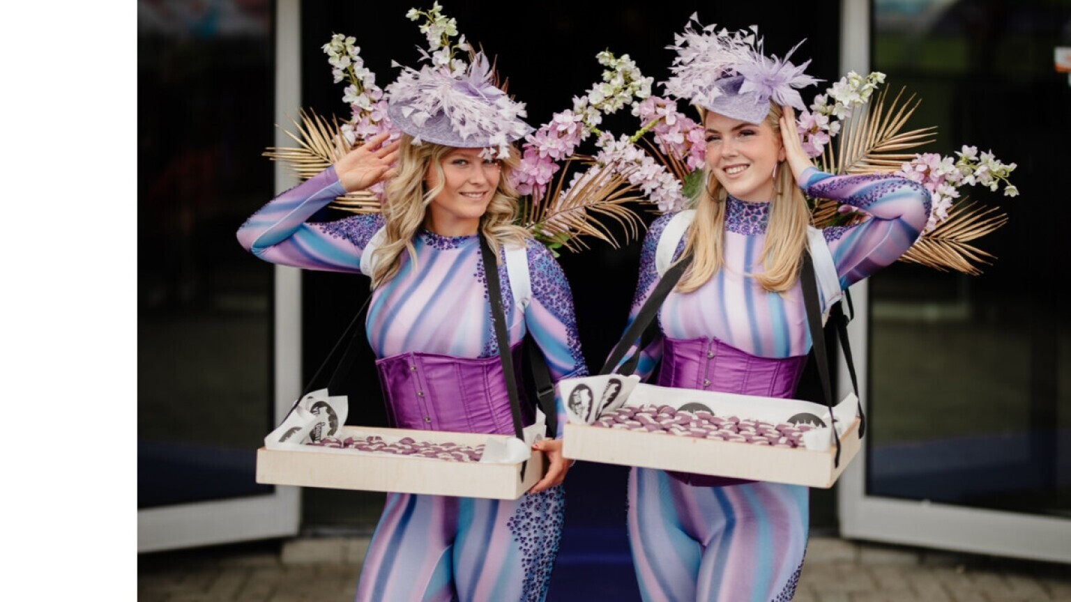 Entertainers - Blossom Flower Girls