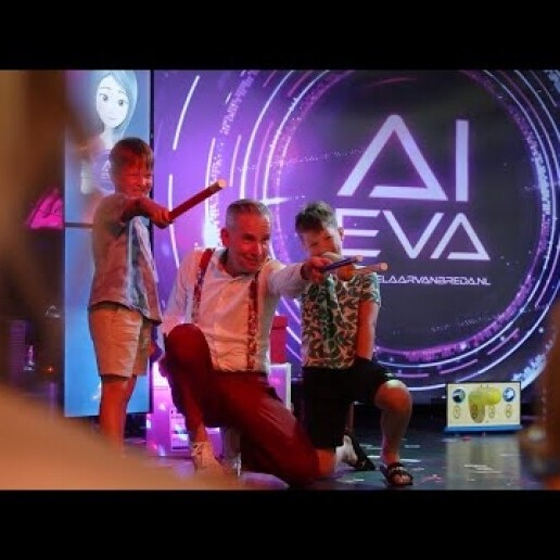Magician Breda  (NL) Interactive Magic Show: AI Eva