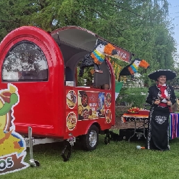 Foodtruck Lelystad  (NL) Nacho's en Burritos Mexicaanse foodtruck